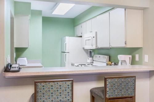 Diamond - Alhambra at Poinciana 1BD in Kissimmee, USA
