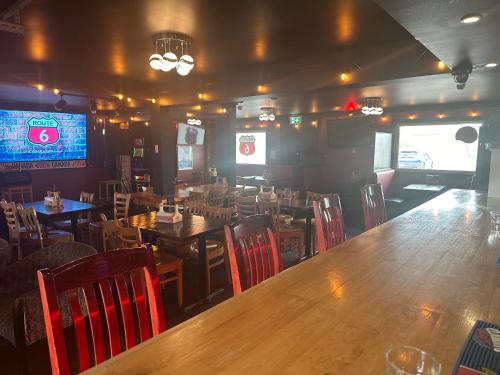 Bar/Bekleme Salonu, Motel 6 Moncton, NB in Moncton (NB)