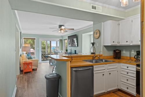 Pelicans Landing 118