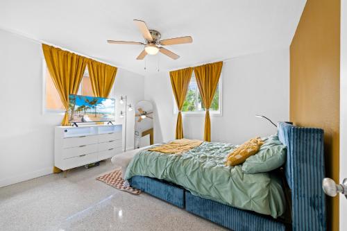 Cozy 3bd - Pool, BBQ, Pool Table - Nearby Beach in Fort Lauderdale, USA