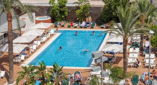 Hotel RH Royal - Adults Only The 4-star Hotel RH Royal - Adults Only & All Inclusive offers comfort and convenience whether youre on business or holiday in Benidorm - Costa Blanca. The hotel offers a wide range of amenities and 
