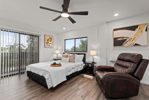 White Pearl Retreat in Downtown in Denver, USA