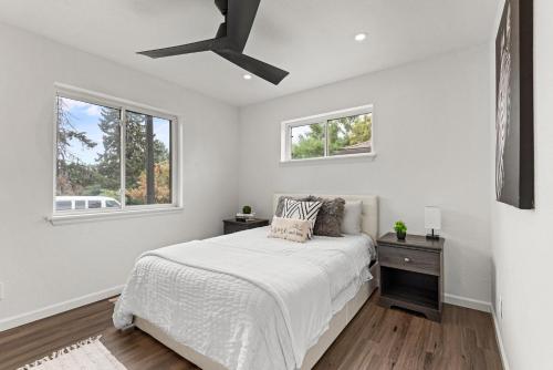 White Pearl Retreat in Downtown in Denver, USA