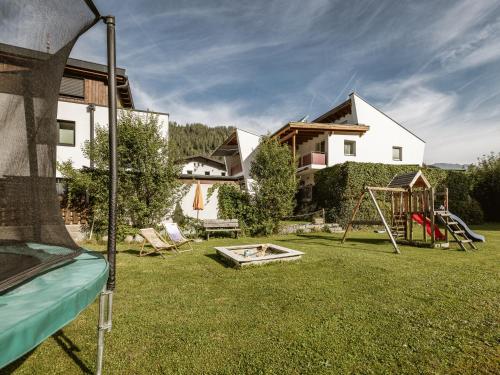 Alpenapartments in Ried im Oberinntal, Österreich