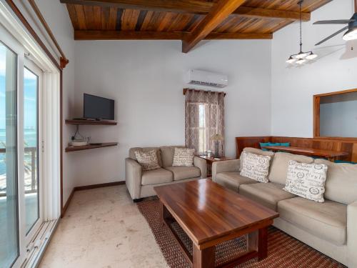 Residences at Barrier Reef 1-1C Oceanfront 2 BR by Stay Floreo, San Pedro (fotografie 10)