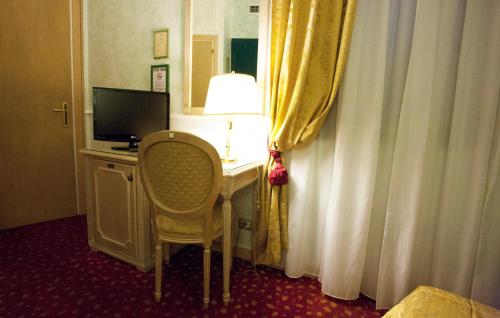 Doria Palace Boutique Hotel, Рим (фото 3)