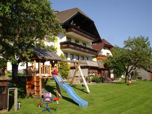 Viesnīcas āriene, Hansalgut in Hintergöriach