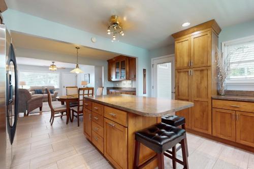 Lake Time Retreat Lake Time Retreat