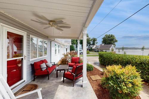 Lake Time Retreat Lake Time Retreat