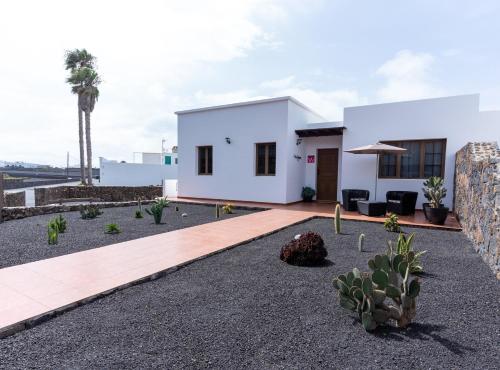 Casa Guiguan - Caldera del Montaña Colorada