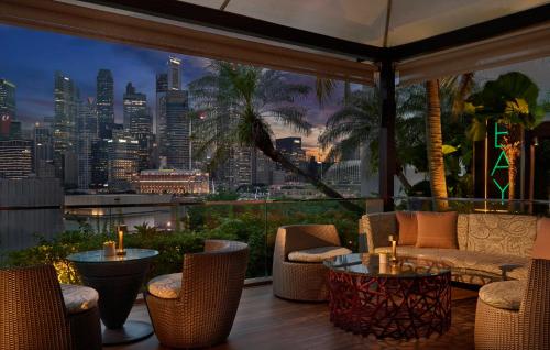 Bar/lounge, Mandarin Oriental, Singapore in Marina Bay
