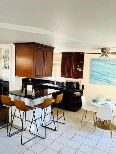 Pacific Beach Pad in San Diego, USA