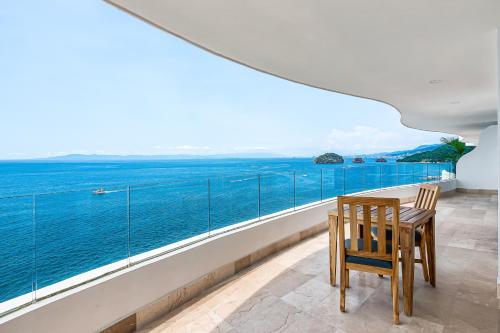 Blue Horizon 1003 @ Residences in Puerto Vallarta, Mexico