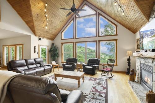 Wildlife Manor in Boone, USA