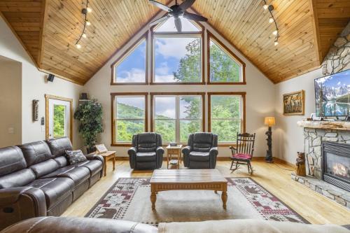 Wildlife Manor in Boone, USA