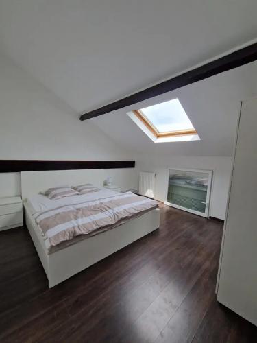 3 cosy bedrooms shared house with 4 beds near Paris, Eure-et-Loir