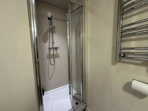 Studio Flat in Bolton, Bolton (photo 5)