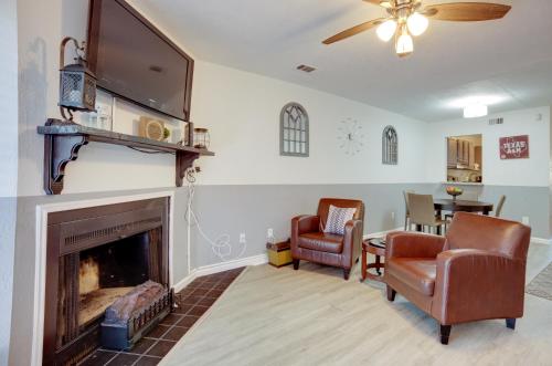 Pet-Friendly Bryan Escape about 2 Mi to Texas A and M in Bryan, USA