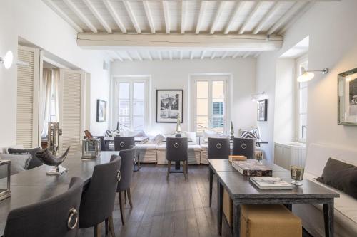 Hall Suites - Empoli