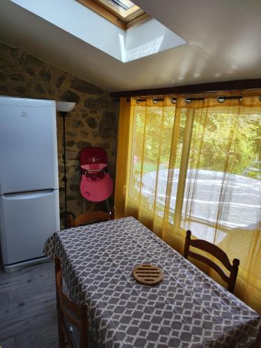 Létesítmények, La Maison d'Aurélie 4 à 6 personnes en Auvergne à Saint Remy sur Durolle (La Maison d'Aurelie 4 a 6 personnes en Auvergne a Saint Remy sur Durolle) in Saint-Rémy-sur-Durolle