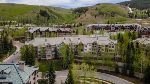 Beaver Creek Village Ski In, Ski Out 2 Bedroom Residence With Pool