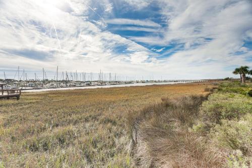 Breezy Family Hideaway with Waterfront Views! - main image