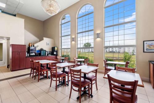 Best Western Airport Inn - image 7