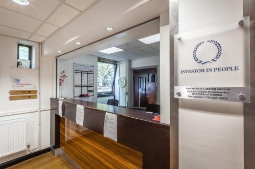 LSE Rosebery Hall - image 13