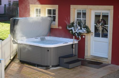 Doller Villa 4 stars Hot Tub Mountain Ski Ballon d'Alsace