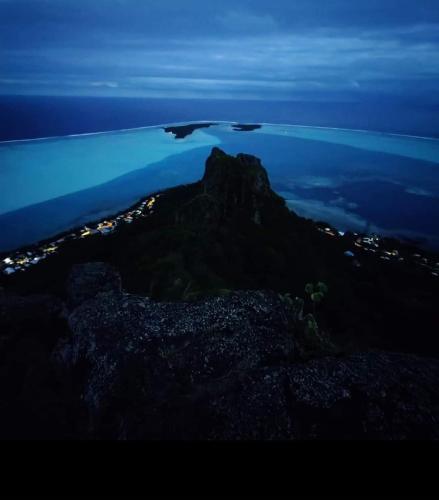 Taria camping in 마우피티 섬