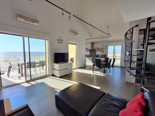 Châtelaillon-Plage: Appartement 4 pièces, 6 pers, terrasse, WIFI - FR-1-706-11 (Chatelaillon-Plage: Appartement 4 pieces, 6 pers, terrasse, WIFI - FR-1-706-11) in Chatelaillon-Plage