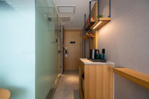 Double Room image 2