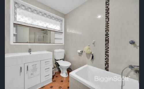 Springvale Single Room for Rent in Dandenong