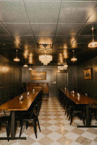 The Brooks Hotel Restaurant and Lounge