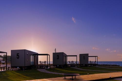 Oruga Resort -Trailer Cottage & Cafe -