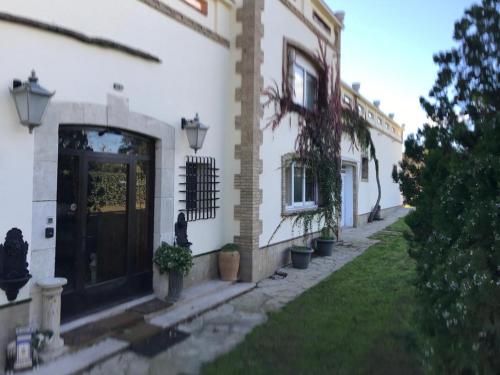 A szálláshely kívülről, Masia de l'Estrella in Llorenc del Penedes