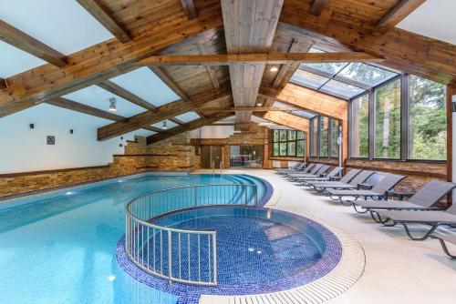 สระว่ายน้ำ, Lion Hotel Borovets in โบโรเวต