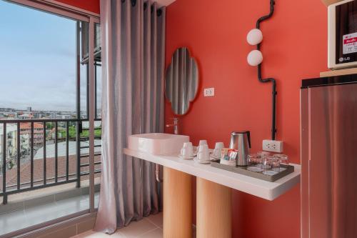 Facilities, The Grass Serviced Suites by At Mind in Pattaya