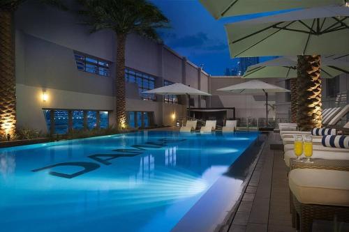 In Vogue Live On the Canal in Business Bay, Dubaj (fotografie 8)