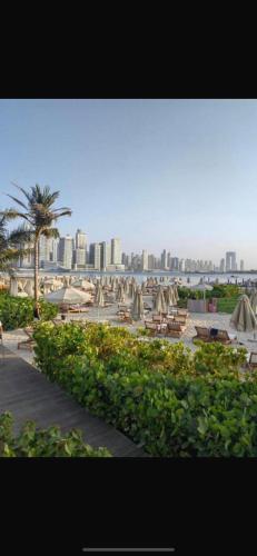 7 palm jumeirah West Beach, Dubai (photo 2)