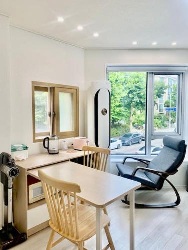 Facilities, Kelly House in Jungsan