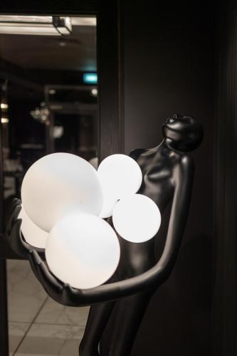 Hotel 3 Trio - image 5