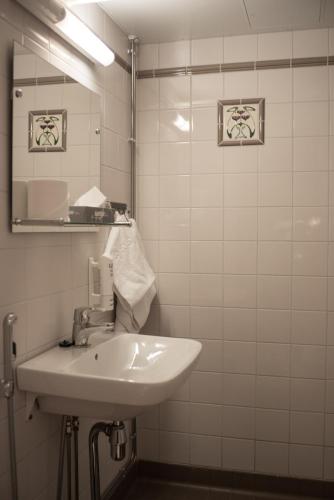 Triple Room image 7
