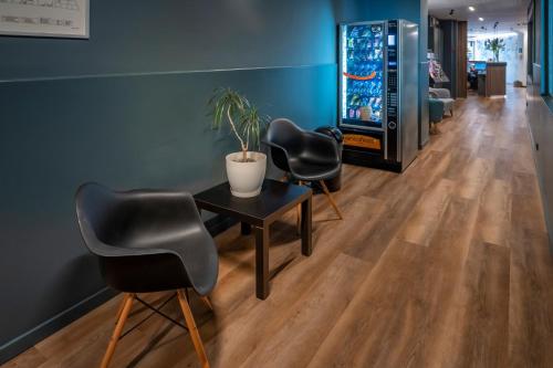 Hostal Operaramblas - image 11