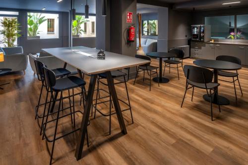 Hostal Operaramblas