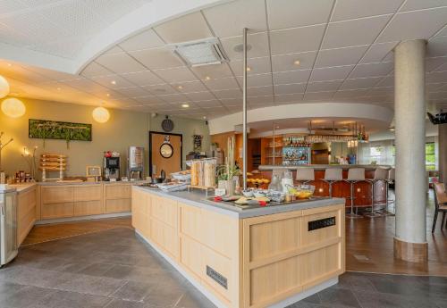 Novotel Suites Calais Coquelles Tunnel Sous La Manche - image 3