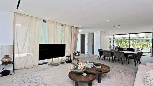 Villa Malibu - Onesix2, Cleverdetails CD 285 5