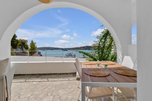 Kavouraki Apartment & Studio 2