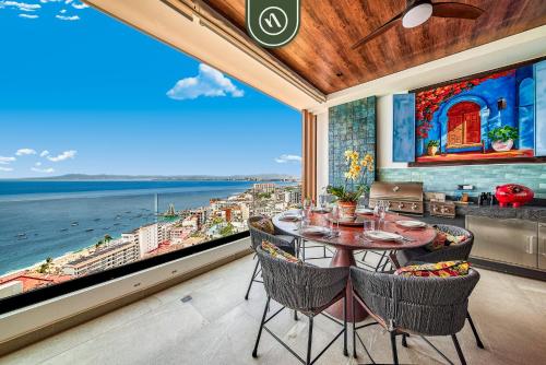 Condo with OceanView - 2BR Condo - Rooftop Pool in Puerto Vallarta, Mexico