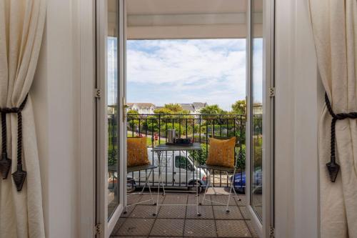 Two Bed Apartment With Sea Views In Bognor Regis - Bognor Regis